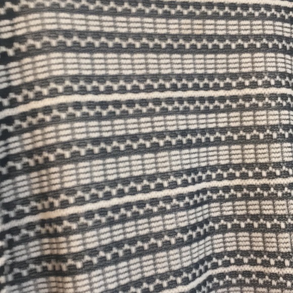 Brand new Design lab size small long sleeve shirt - Picture 7 of 9